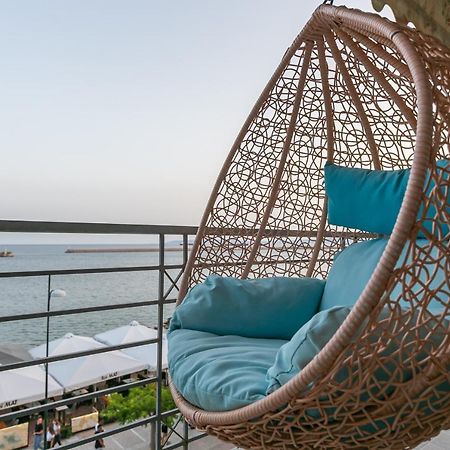 Seafront Kalamata Haven - Blue Luxury Suite Buitenkant foto