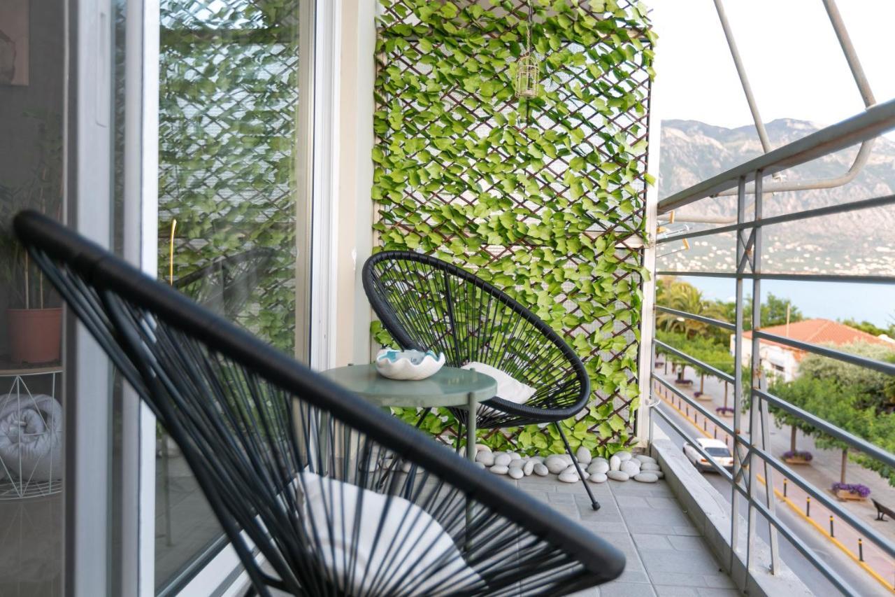 Seafront Kalamata Haven - Blue Luxury Suite Buitenkant foto
